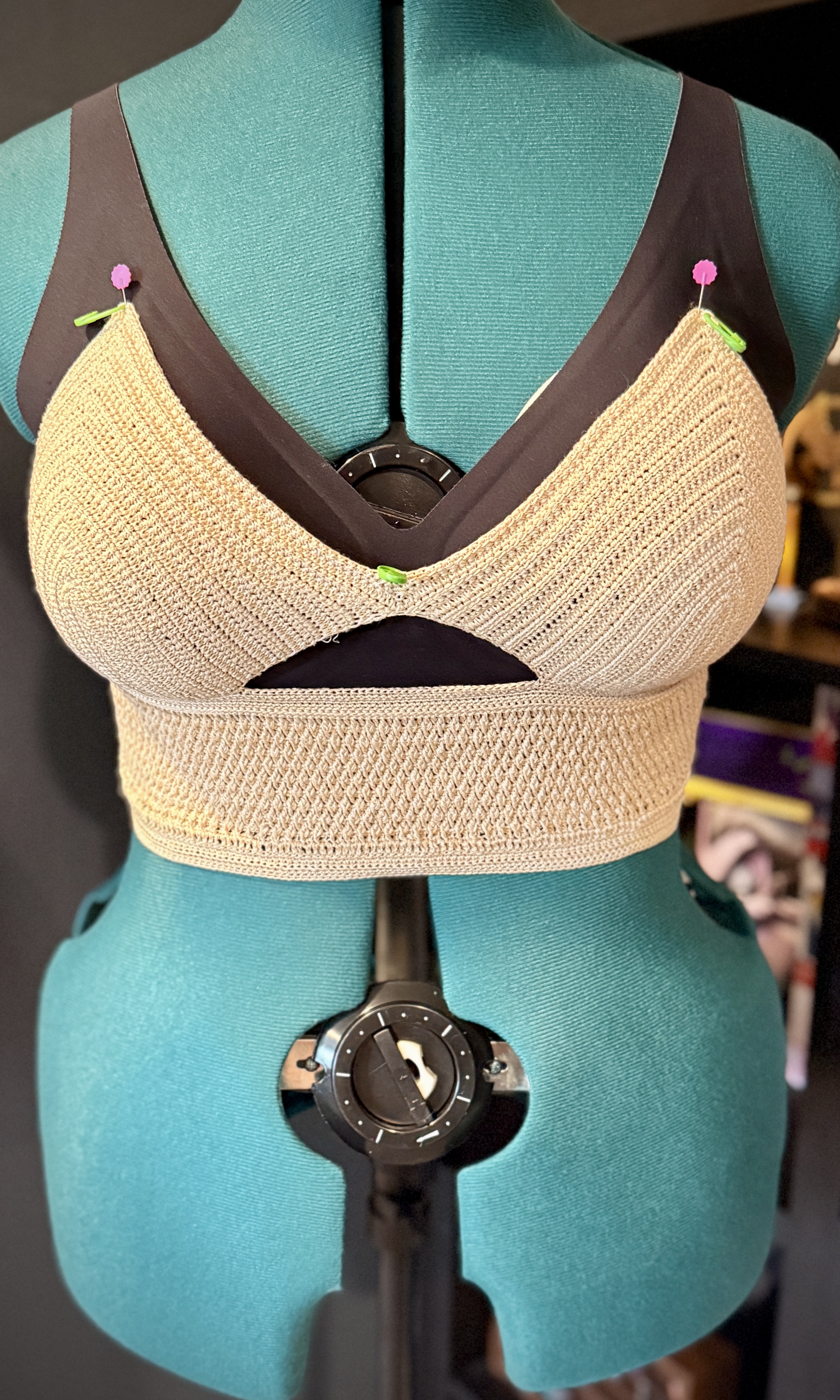 Nameless Top…
